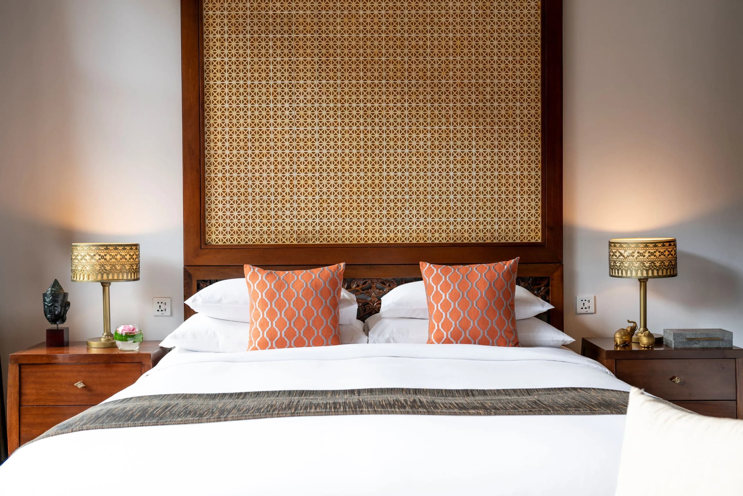 Suite King Bedroom